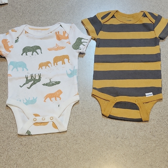 18 piece Lot 0-3 Month Baby Boy with Bodysuits, Footies, Jacket and Pants - Picture 5 of 11